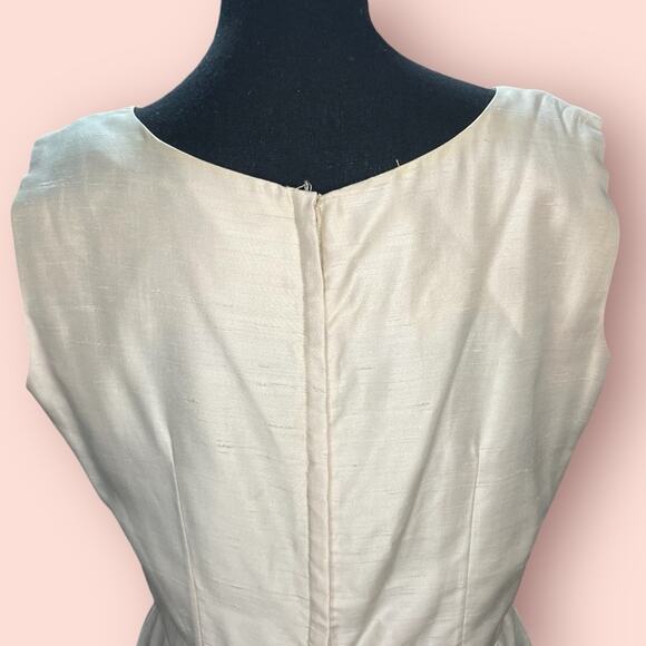 Vintage Cream Off White Boat neck sleeveless Sheath Dress size medium - Picture 6 of 12